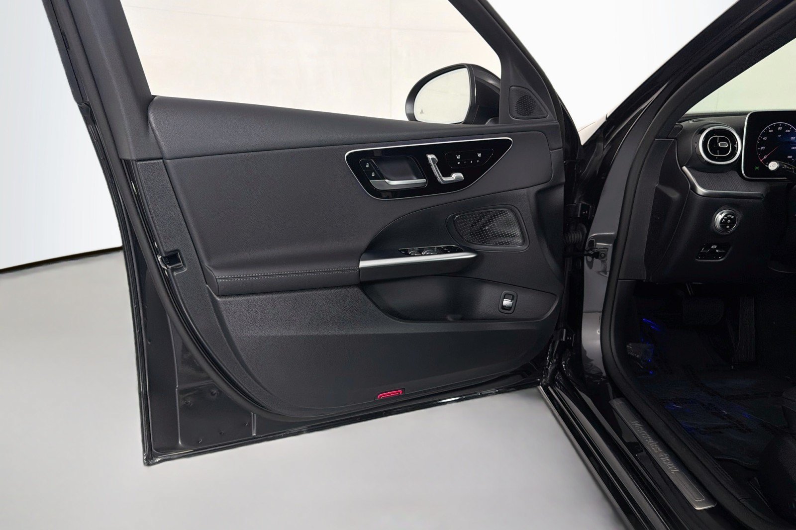 New 2026 Mercedes-Benz C 300 Sedan image 19