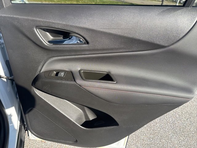 Used 2022 Chevrolet Equinox RS w/ LPO, Floor Liner Package image 23