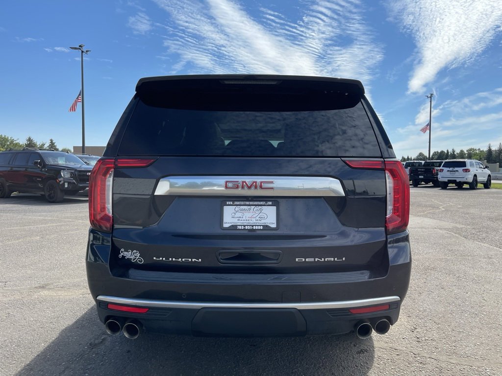 Used 2023 GMC Yukon XL Denali w/ Max Trailering Package image 6