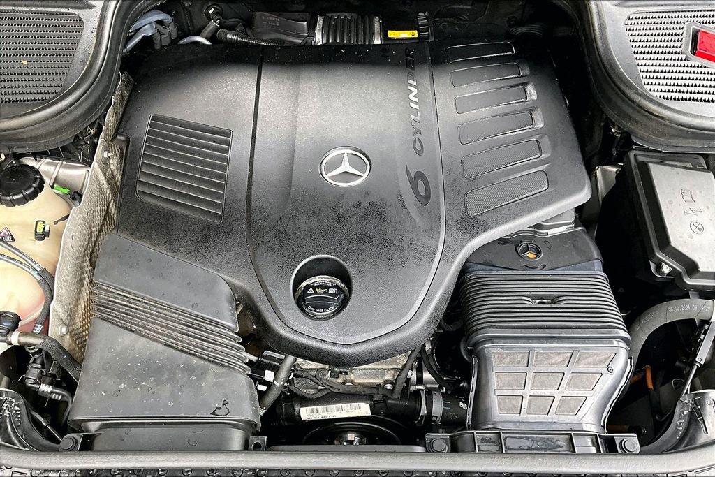 Certified 2022 Mercedes-Benz GLS 450 4MATIC image 34