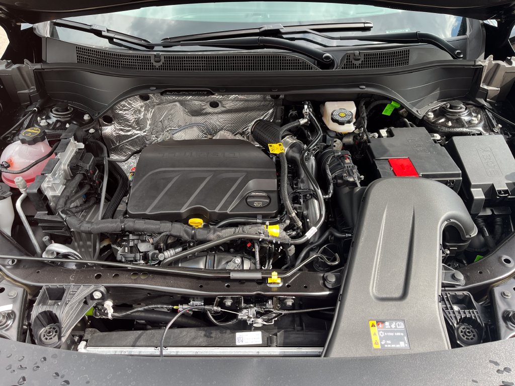 New 2026 Chevrolet Trax RS w/ Driver Confidence Package FWD image 21