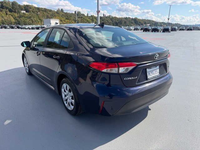 Used 2024 Toyota Corolla LE FWD image 5
