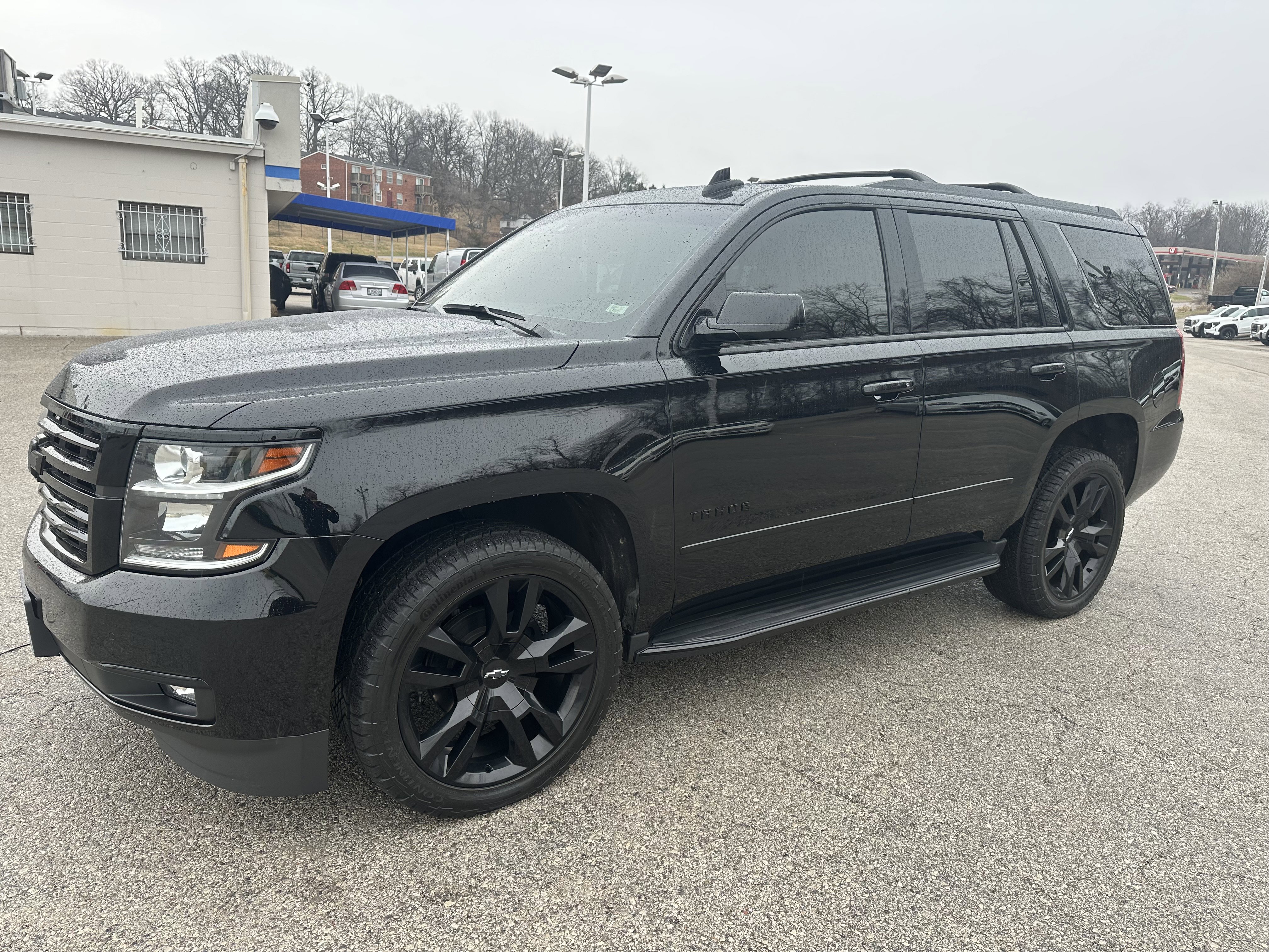 Used 2019 Chevrolet Tahoe Premier image 3