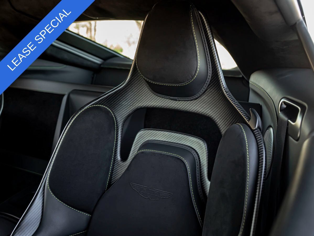 Used 2025 Aston Martin V8 Vantage Coupe RWD image 5