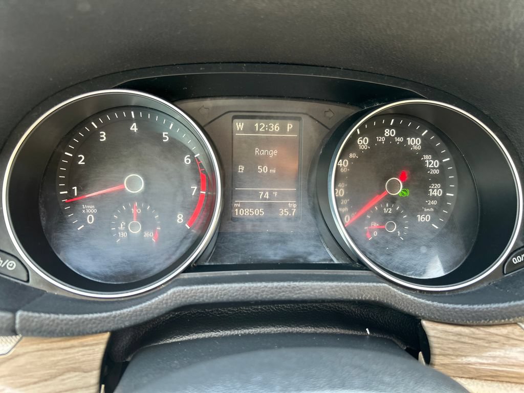 Used 2018 Volkswagen Passat 2.0T SE FWD image 26