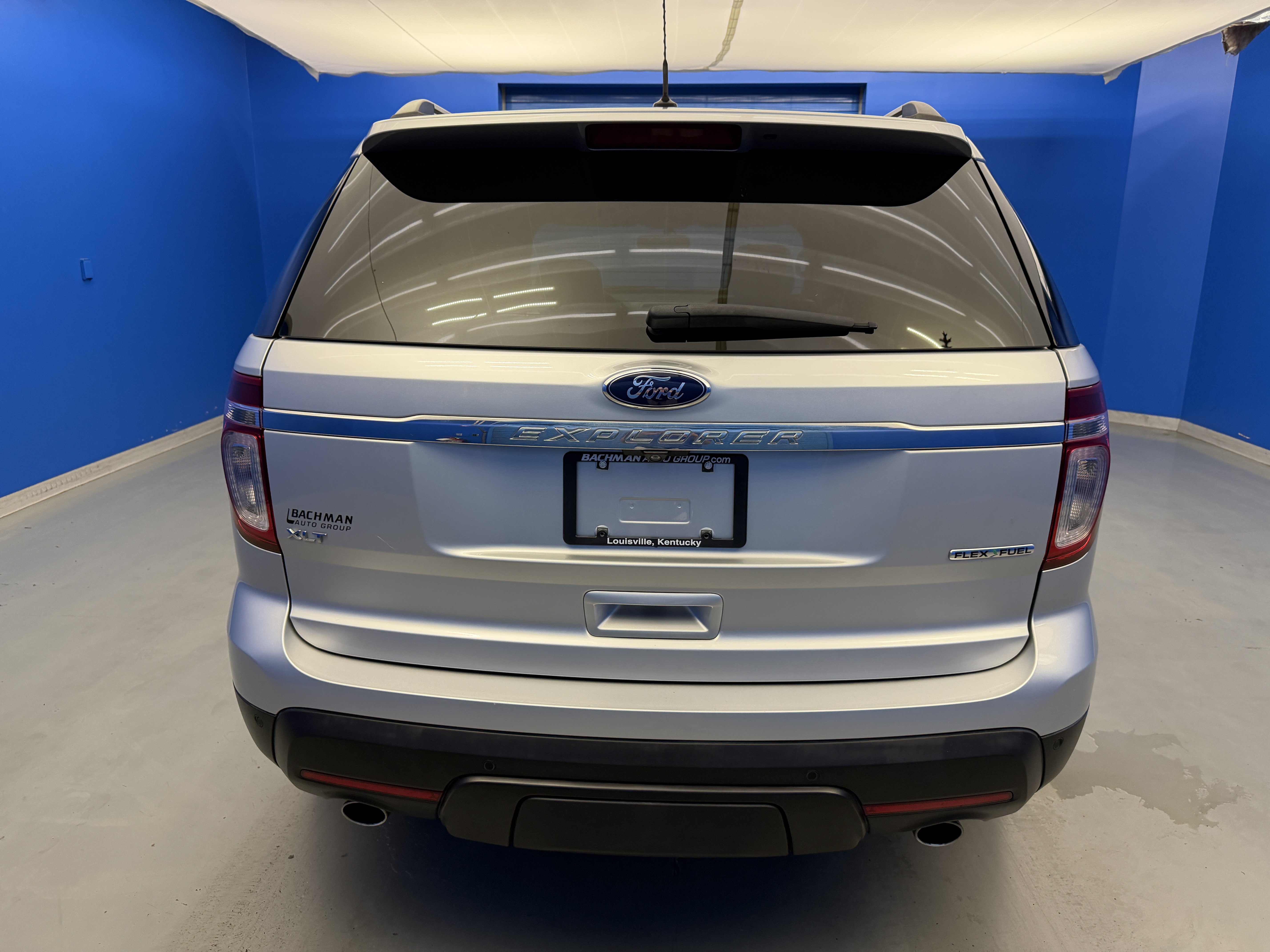 Used 2014 Ford Explorer XLT w/ Equipment Group 202A FWD image 6