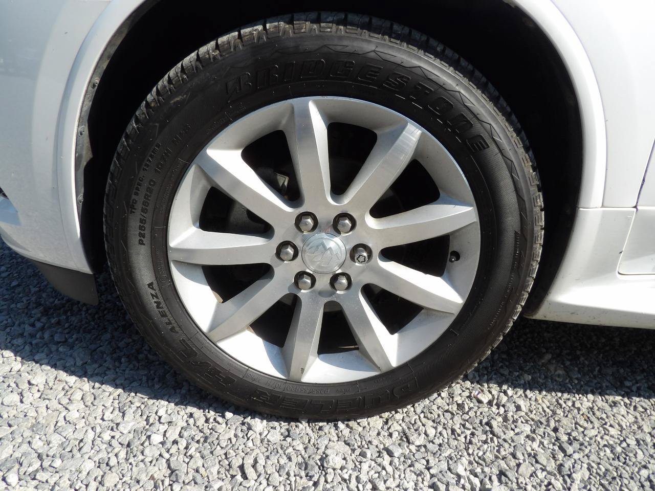 Used 2017 Buick Enclave Premium w/ Experience Buick Package AWD/4WD image 26