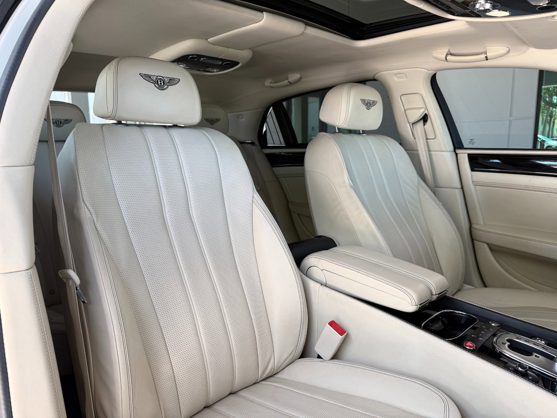 Used 2014 Bentley Flying Spur W12 AWD/4WD image 42