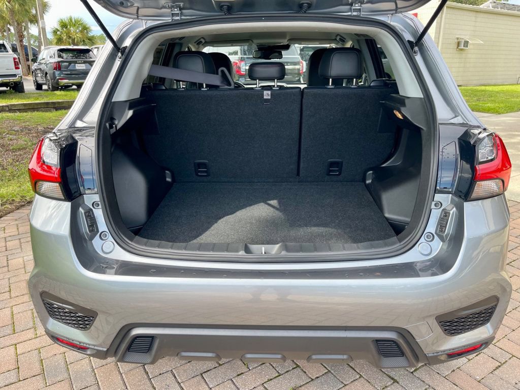 Used 2024 Mitsubishi Outlander Sport SE image 5