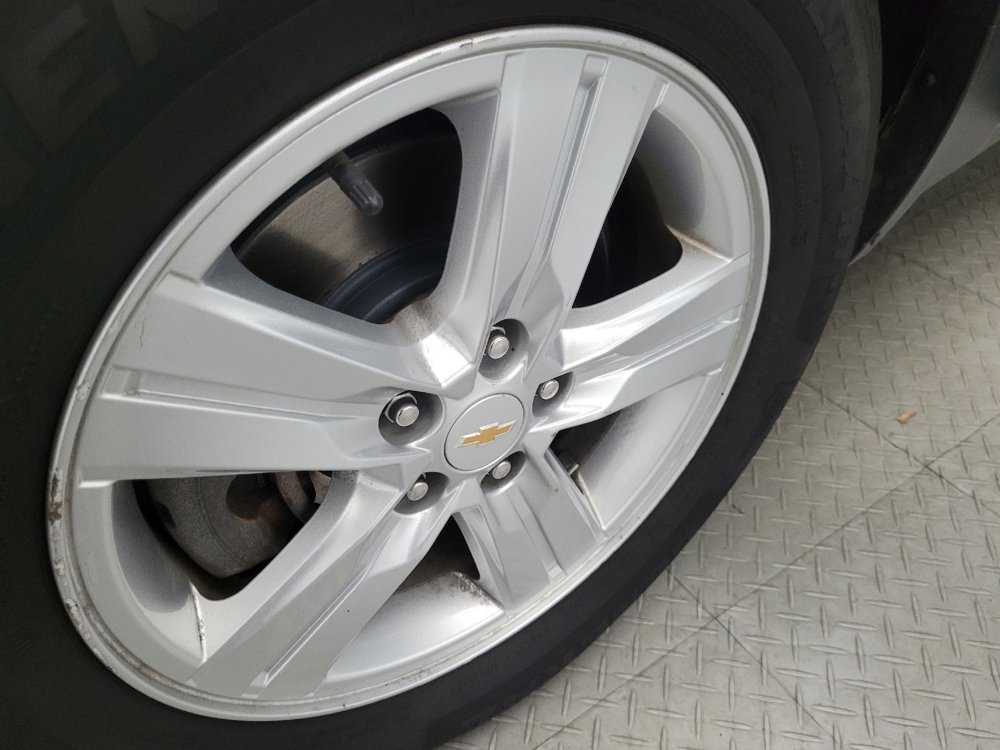 Used 2019 Chevrolet Trax LT w/ LT Convenience Package image 31