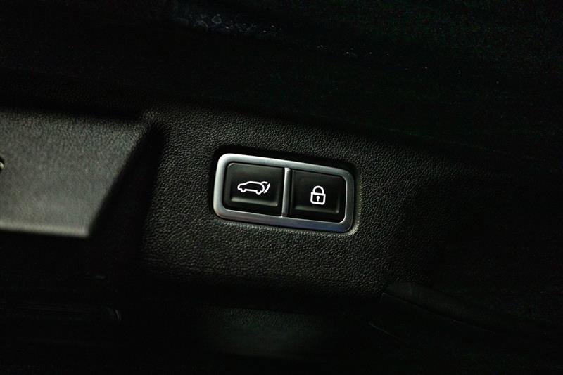 Used 2024 Kia Sorento EX image 8