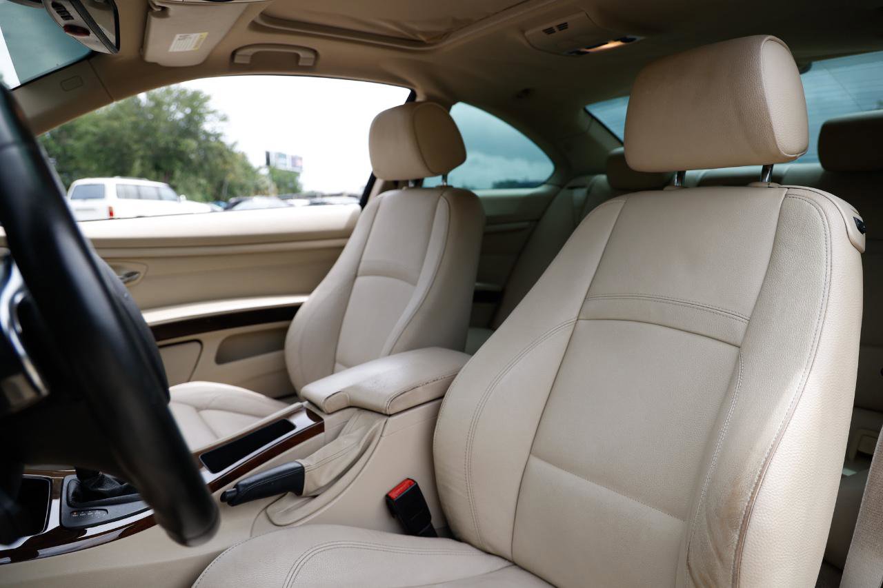 Used 2010 BMW 328i Coupe w/ Premium Pkg image 6