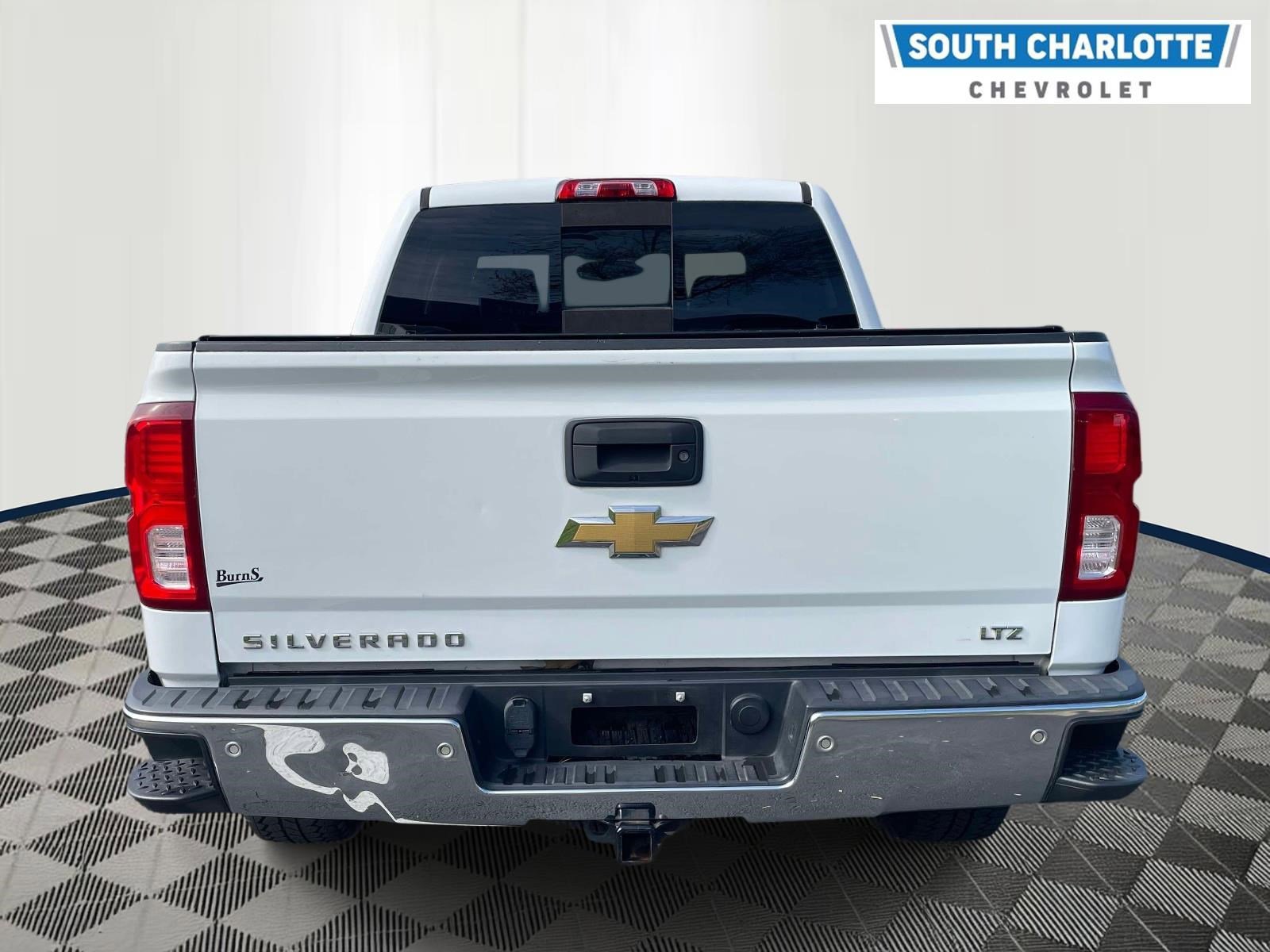 Used 2018 Chevrolet Silverado 1500 LTZ w/ Sport Package image 6