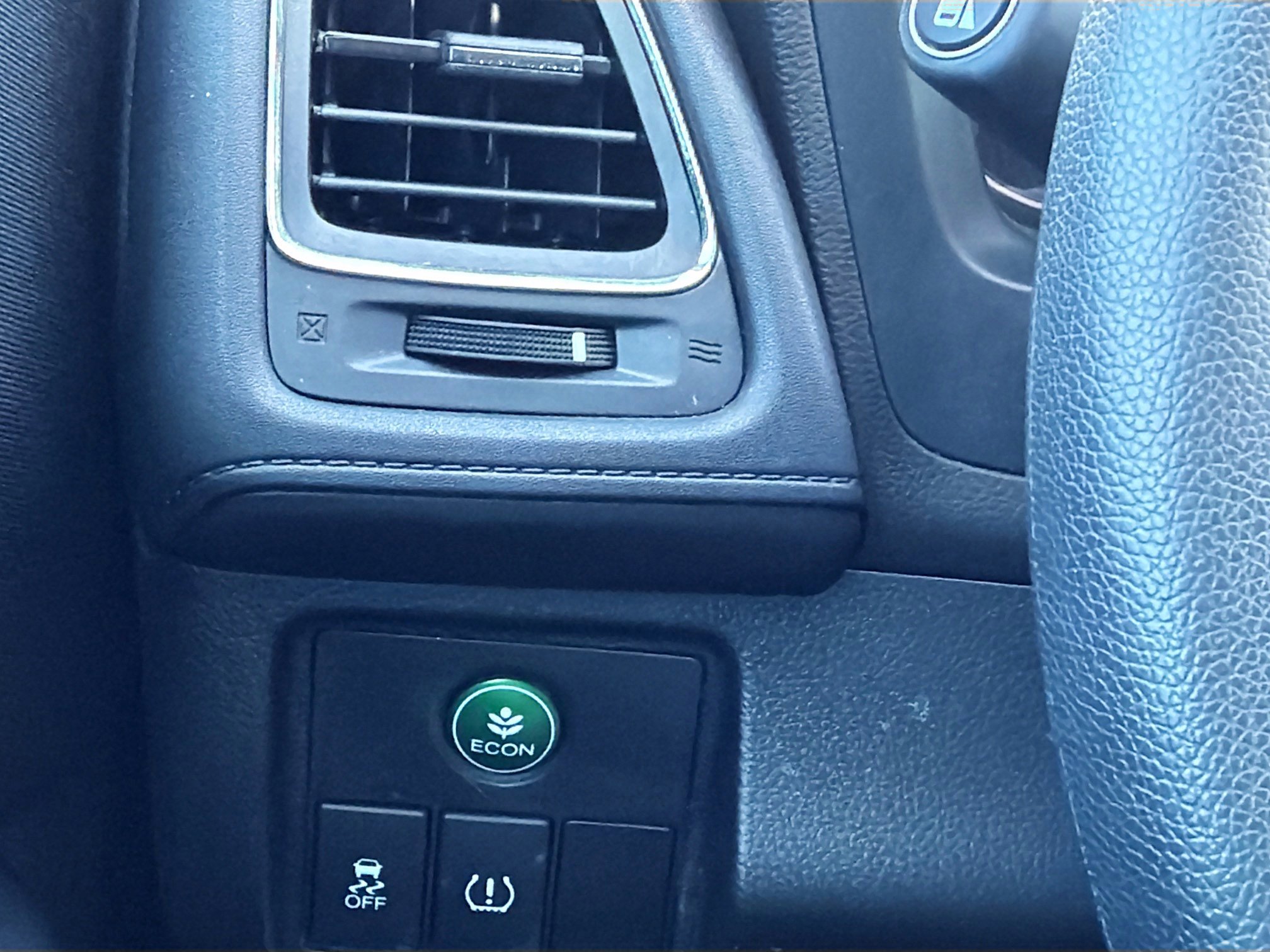 Used 2017 Honda HR-V EX image 31