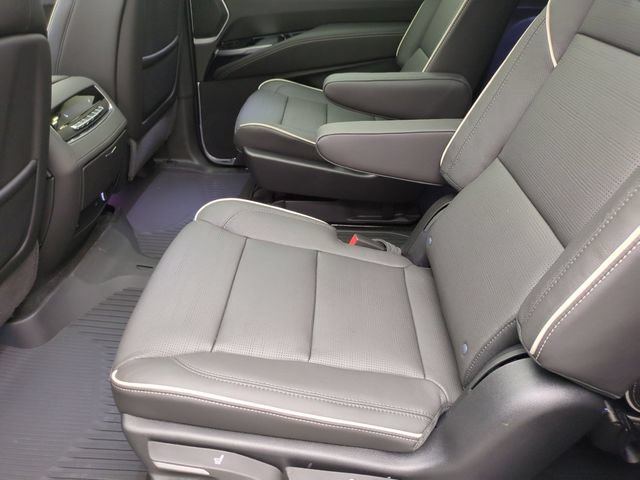 New 2026 Cadillac Escalade ESV Luxury w/ Touring Package AWD/4WD image 22