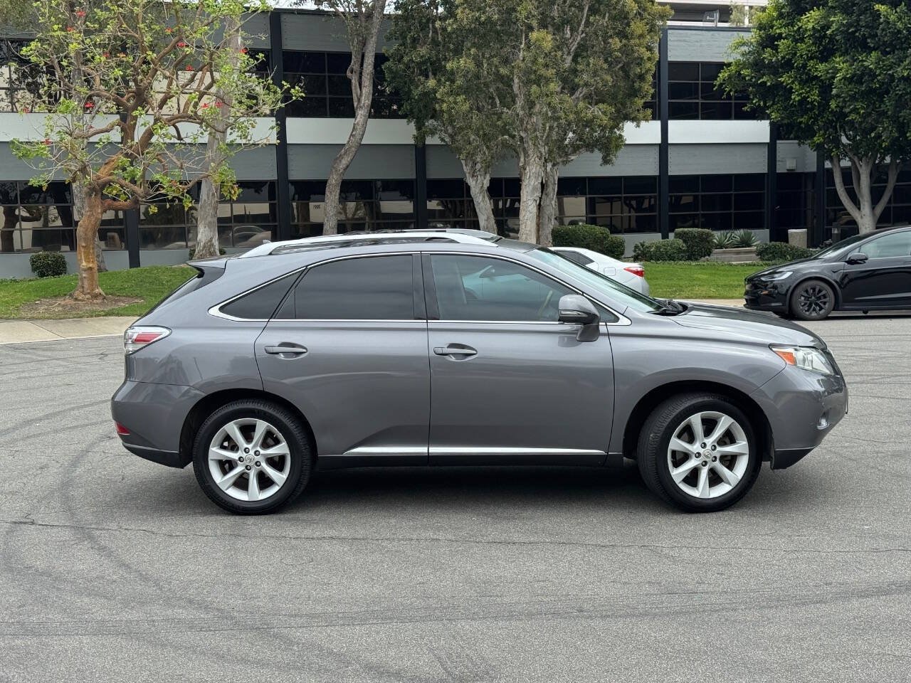 Used 2012 Lexus RX 350 FWD w/ Premium Pkg image 8