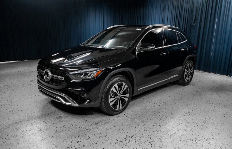Certified 2026 Mercedes-Benz GLA 250 image 1