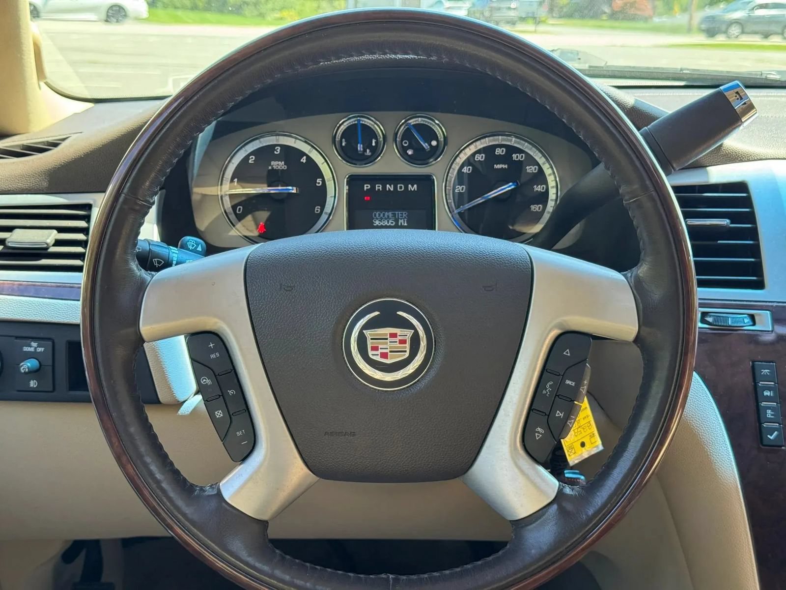 Used 2012 Cadillac Escalade Premium AWD/4WD image 30