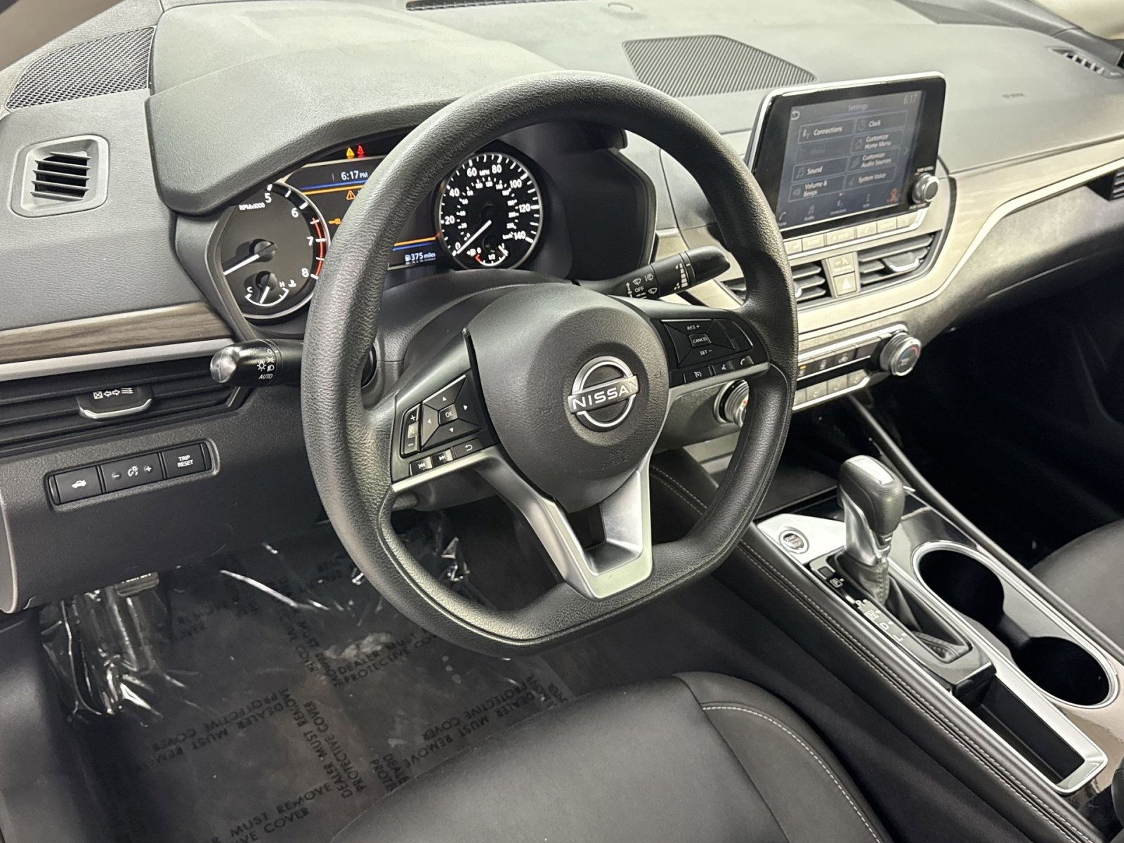 Used 2023 Nissan Altima 2.5 SV FWD image 13