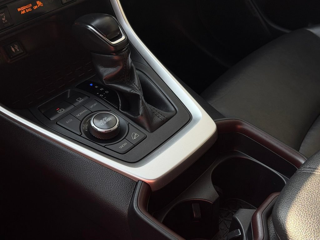 Used 2019 Toyota RAV4 Limited w/ All Weather Liner Package AWD/4WD image 15