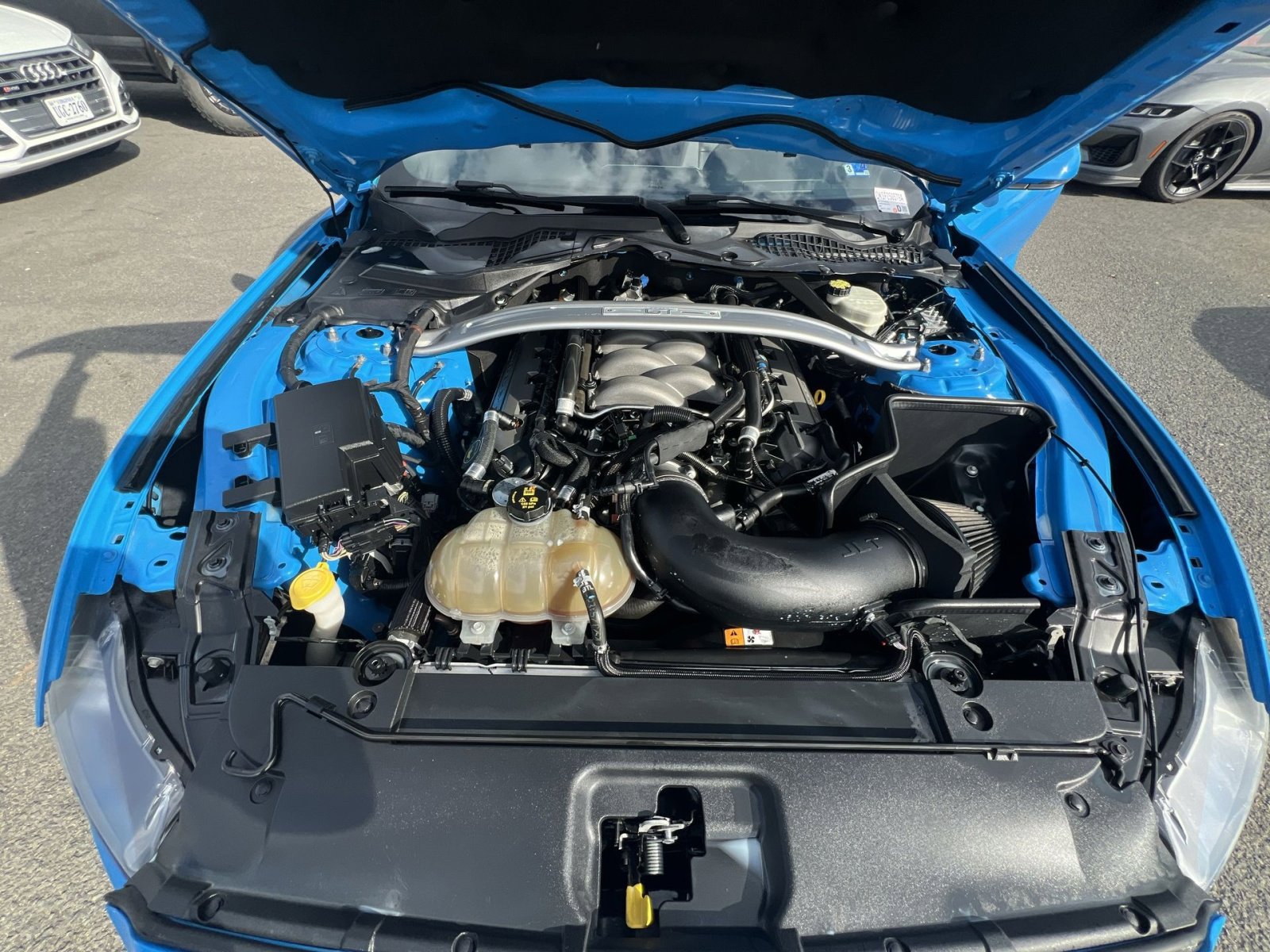 Used 2017 Ford Mustang GT Premium image 28