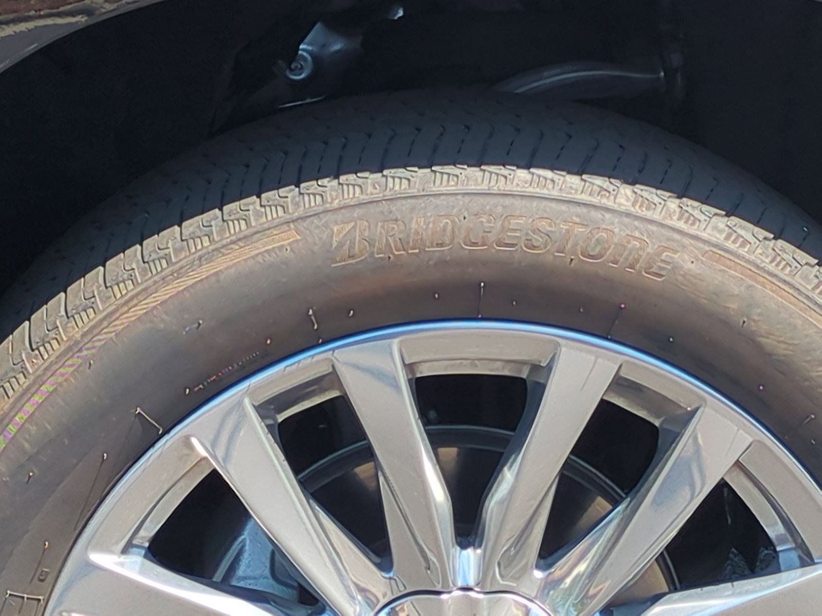 Used 2021 Cadillac Escalade Premium Luxury image 12