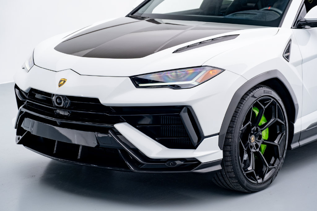 Used 2024 Lamborghini Urus Performante AWD/4WD image 4