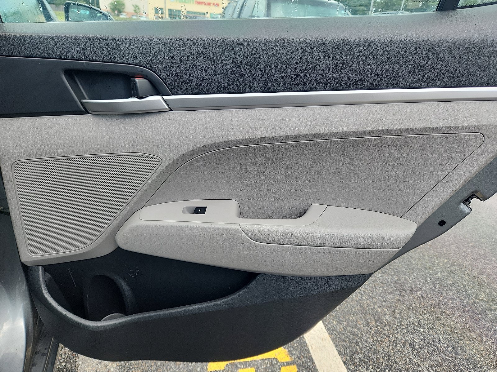 Used 2019 Hyundai Elantra SE FWD image 31