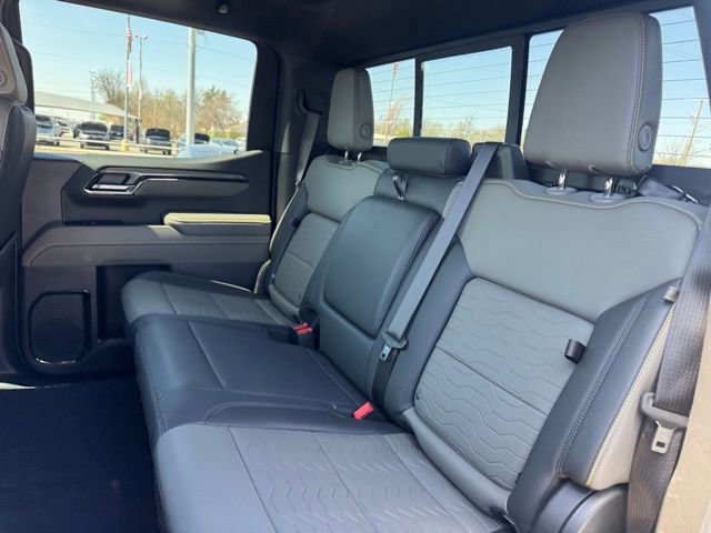 Used 2025 Chevrolet Silverado 1500 ZR2 w/ Technology Package AWD/4WD image 15