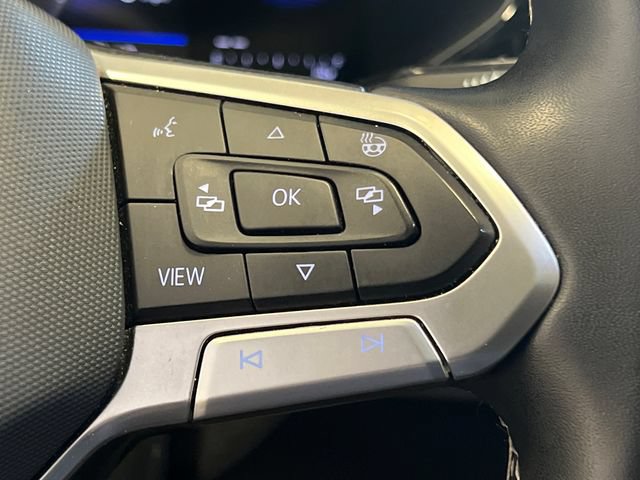 Certified 2023 Volkswagen Taos SE FWD image 21