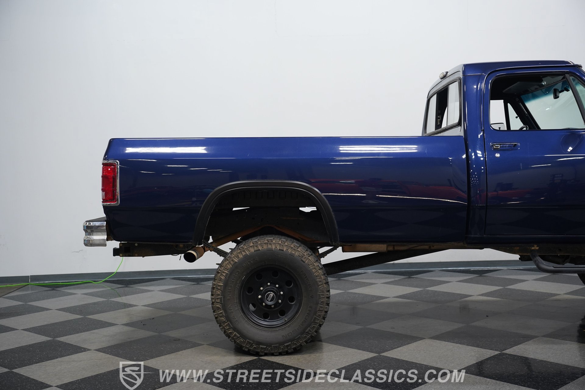 Used 1988 Dodge D/W Truck 250 AWD/4WD image 29