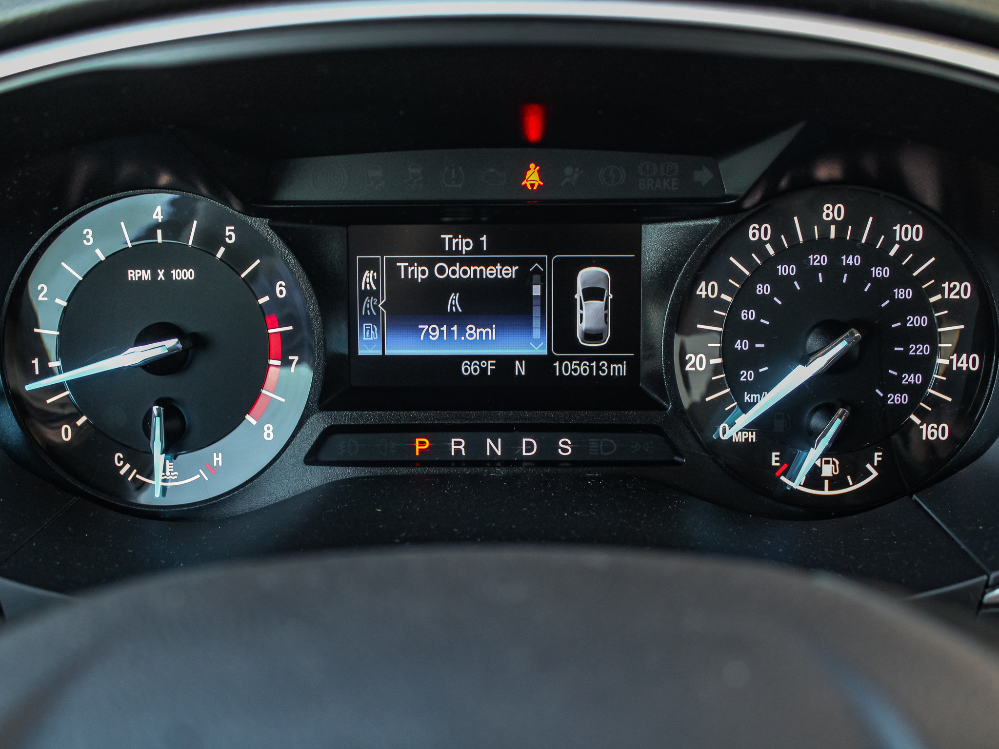 Used 2016 Ford Fusion SE FWD image 24