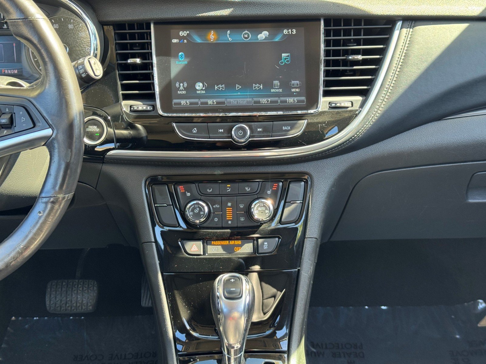 Used 2019 Buick Encore Essence FWD image 23