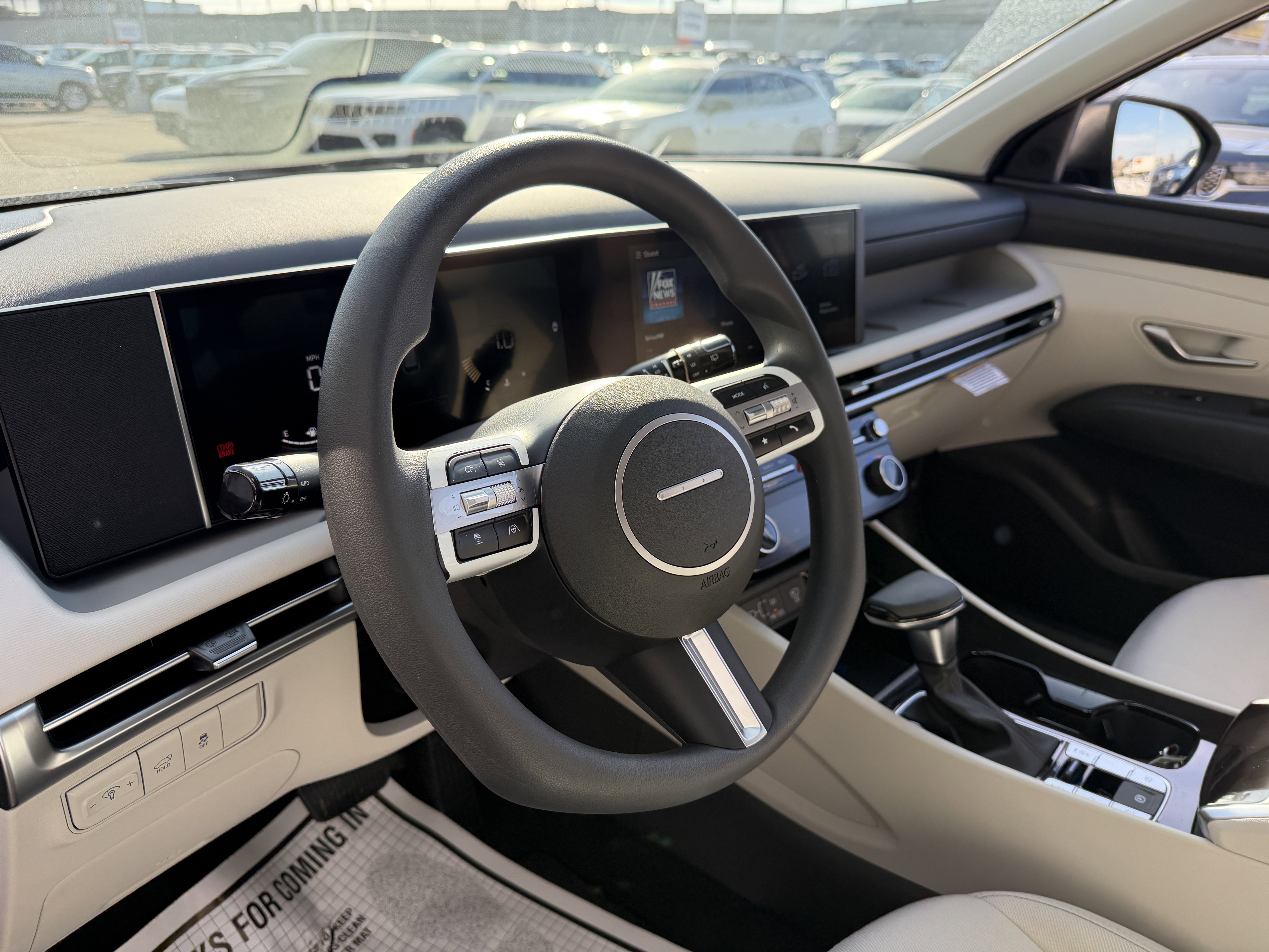 New 2026 Hyundai Tucson SEL image 32