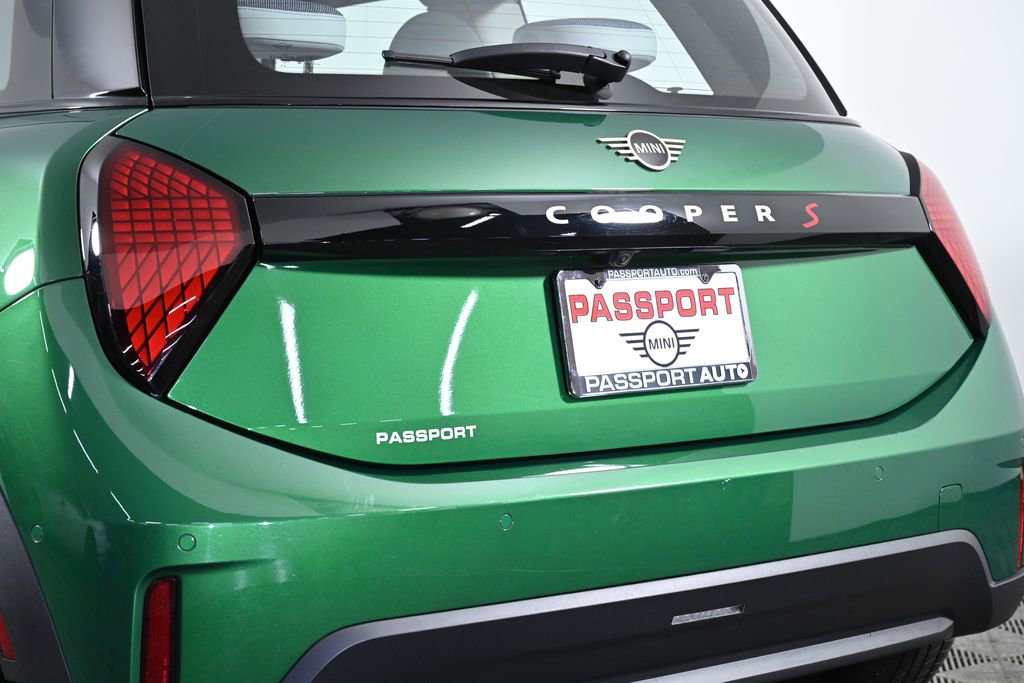 Certified 2025 MINI Cooper S image 8