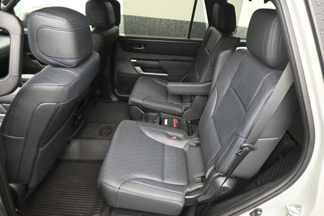 Used 2026 Toyota Sequoia Platinum AWD/4WD image 19