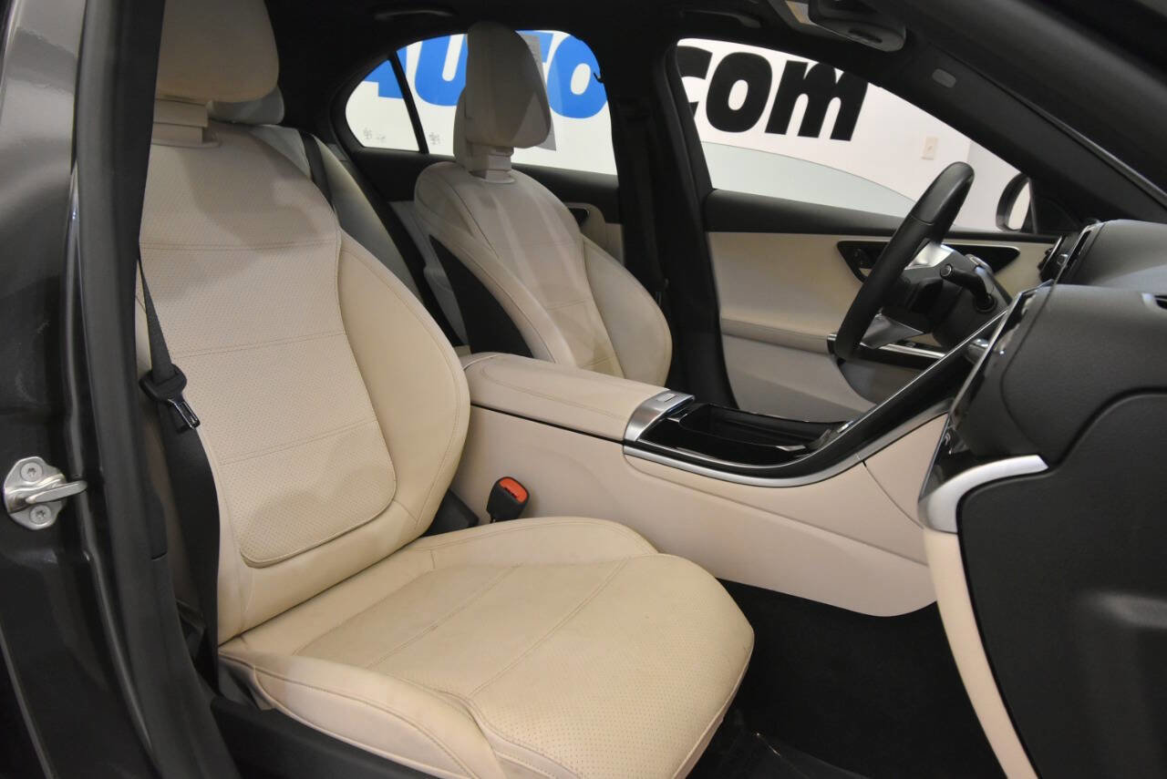 Used 2023 Mercedes-Benz C 300 4MATIC Sedan image 20