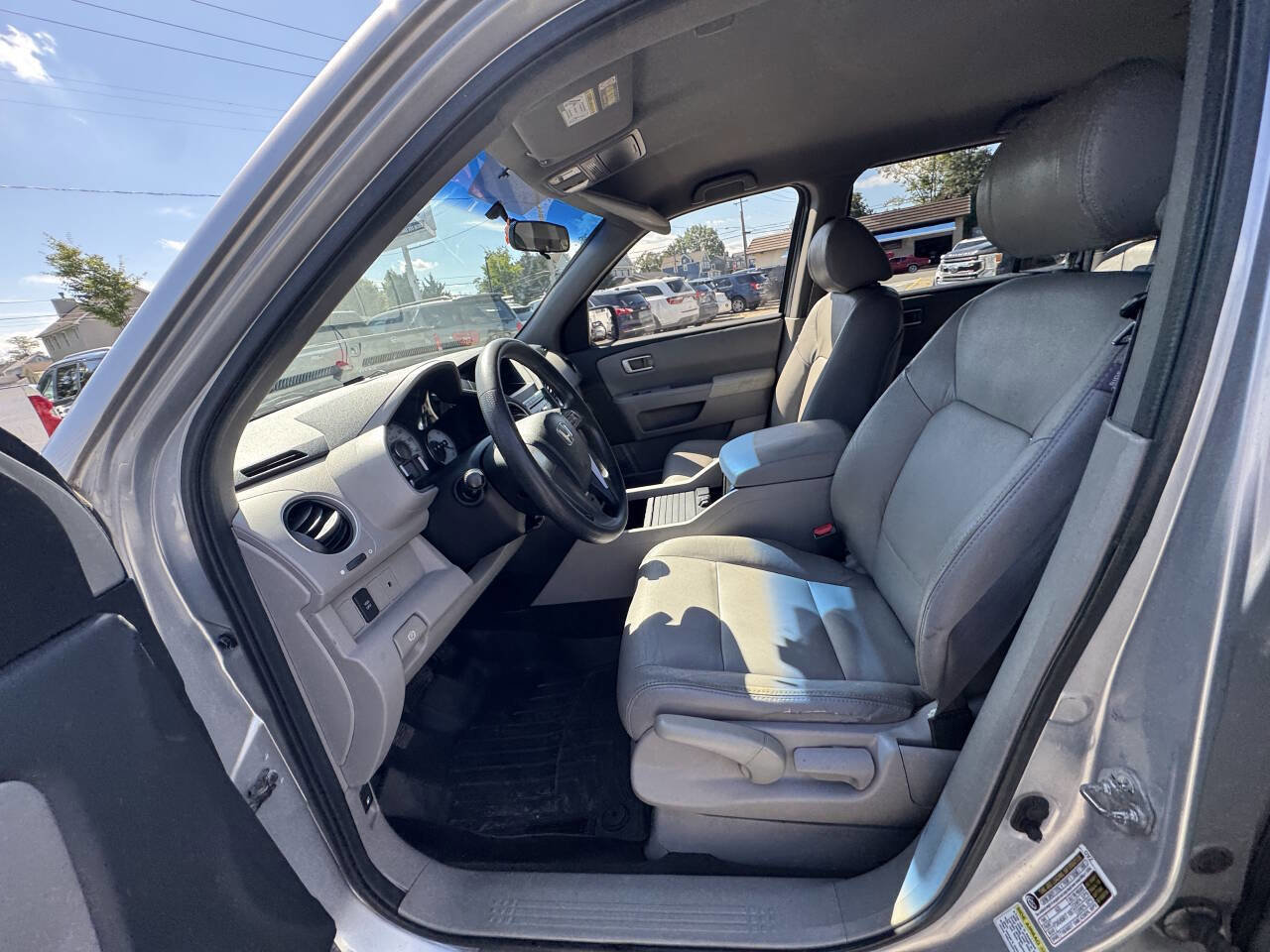 Used 2010 Honda Pilot LX image 36