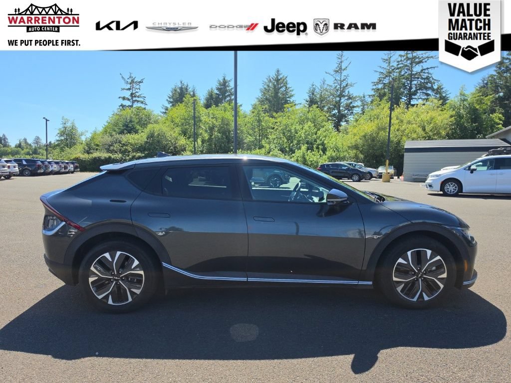 Used 2024 Kia EV6 Light AWD/4WD image 5