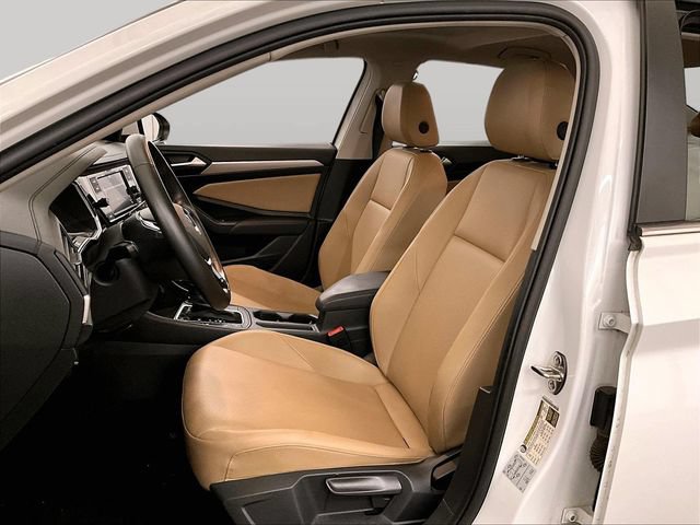 Used 2020 Volkswagen Jetta SE w/ SE Cold Weather Package FWD image 24