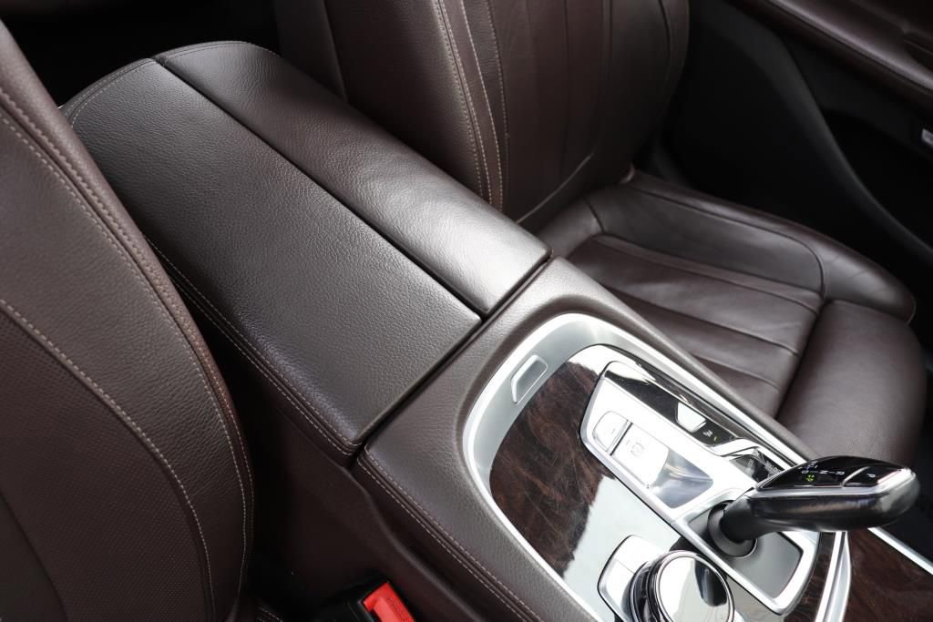 Used 2016 BMW 740i RWD image 51