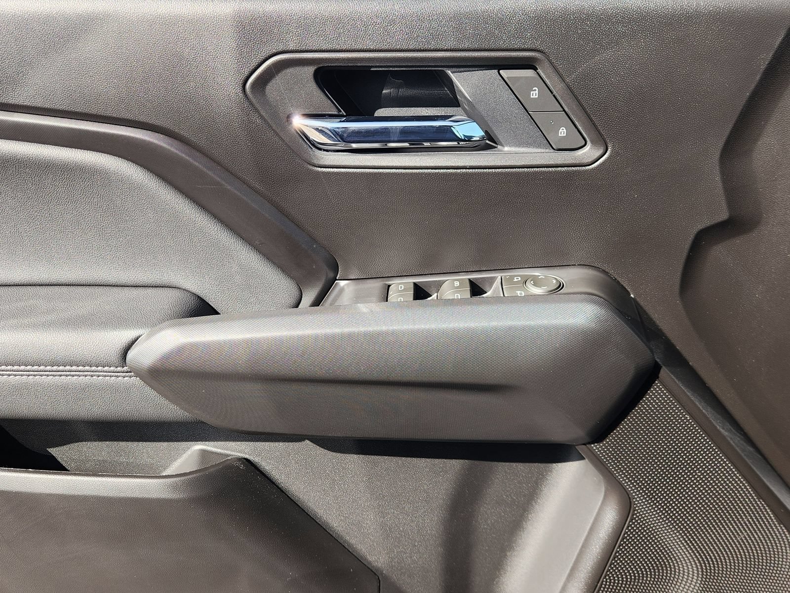 New 2026 GMC Canyon Elevation w/ Convenience Package RWD image 27