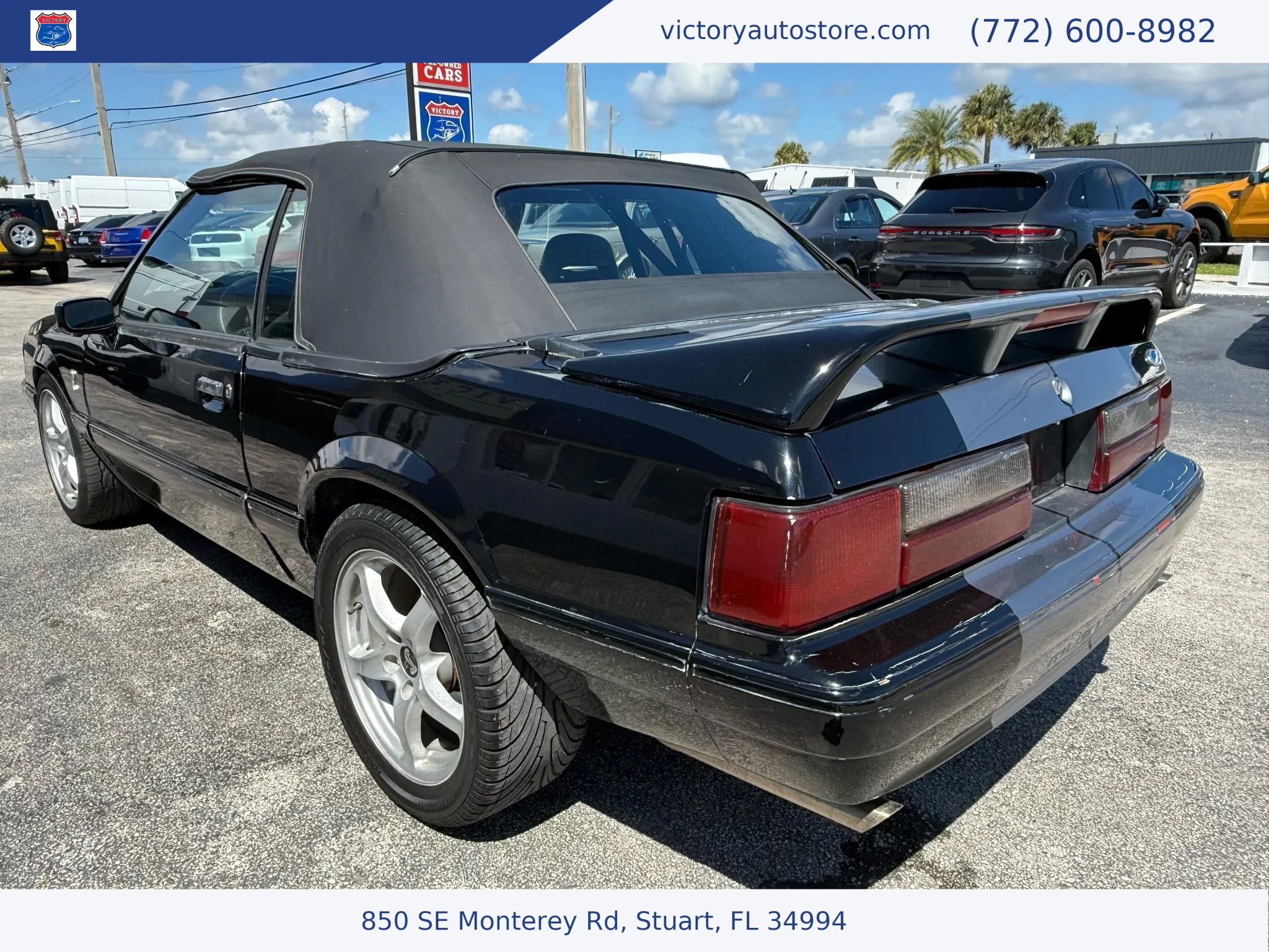 Used 1989 Ford Mustang LX RWD image 12