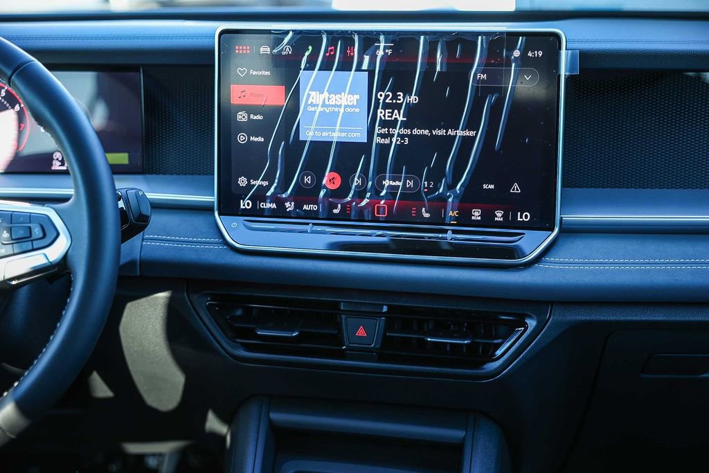 New 2026 Volkswagen Tiguan SE image 22