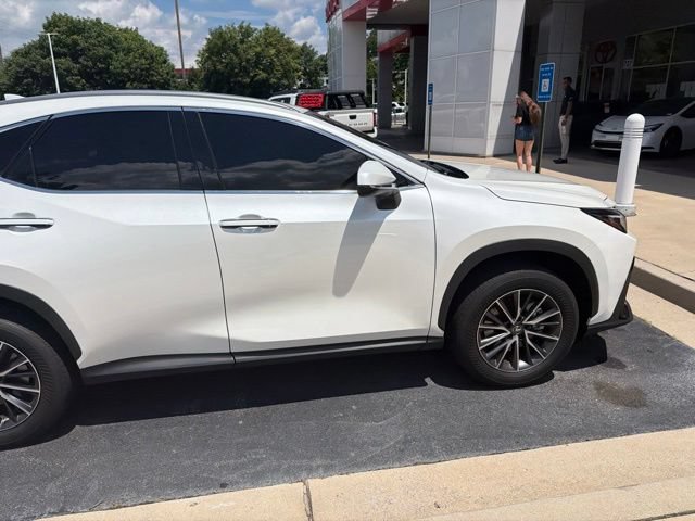 Used 2023 Lexus NX 250 FWD w/ Towing Package (2000 Lbs) image 21