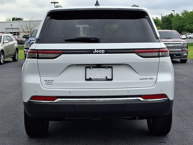 Used 2023 Jeep Grand Cherokee Limited AWD/4WD image 8