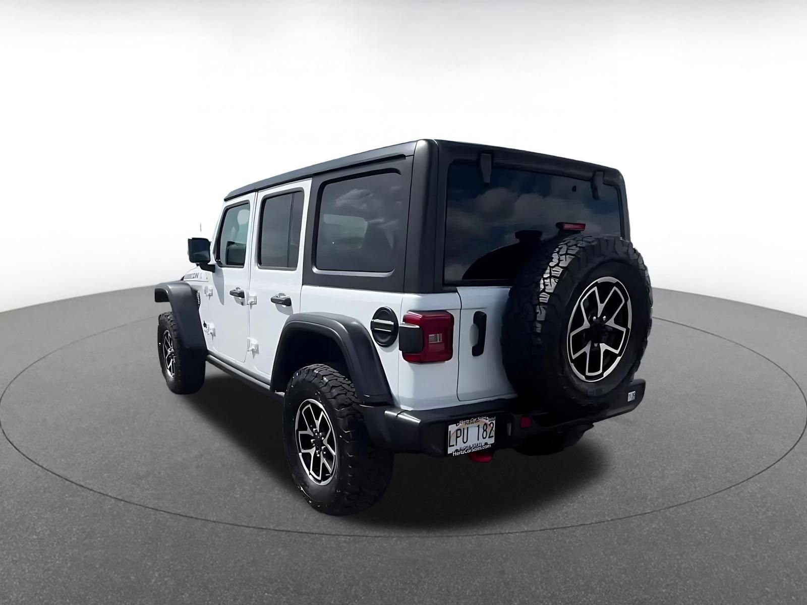 Used 2025 Jeep Wrangler Rubicon image 11