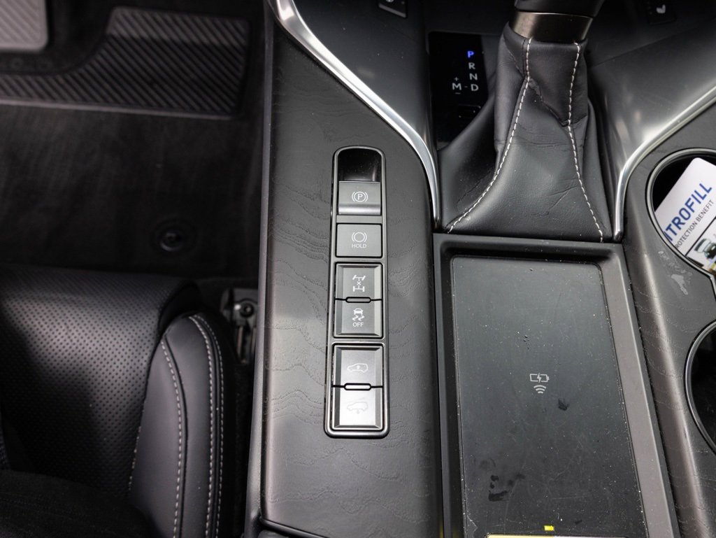 Used 2024 Lexus LX 600 4WD w/ Luxury Package image 27