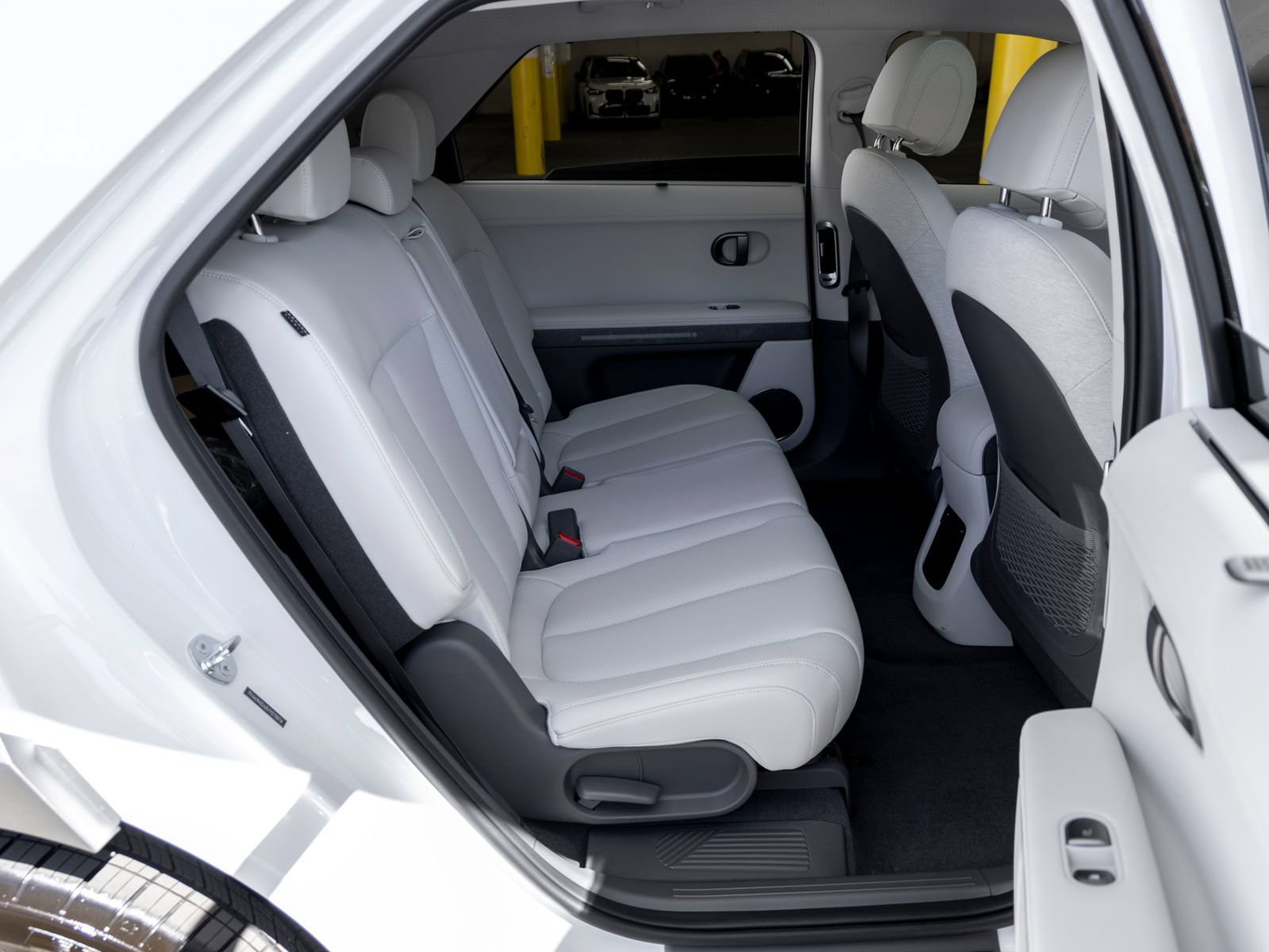 New 2027 Hyundai Ioniq 5 Limited RWD image 24