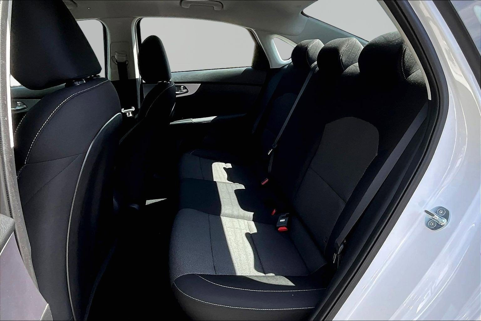 Used 2022 Kia Forte LXS FWD image 22